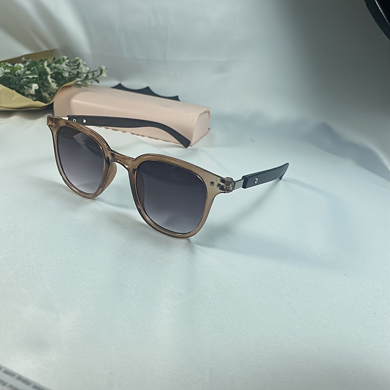 Retro Wood Grain Glasses: Perfect for Cycling and Outdoor Adventures