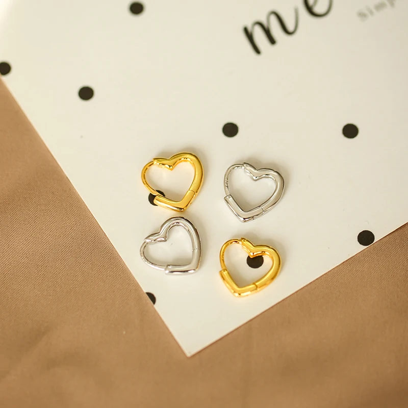 MC 925 Silver Heart Huggie Earrings Hoops for Wome 2021 Hot Sale S925 Sterling Plata Ear Rings Creative Uniqe Heart Pendientes