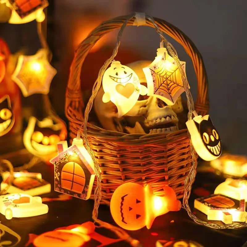 1.5M Halloween Lights String with 10 LED Lamp Pumpkin Ghost Light String Decor for Indoor Courtyard Halloween Party Decoration