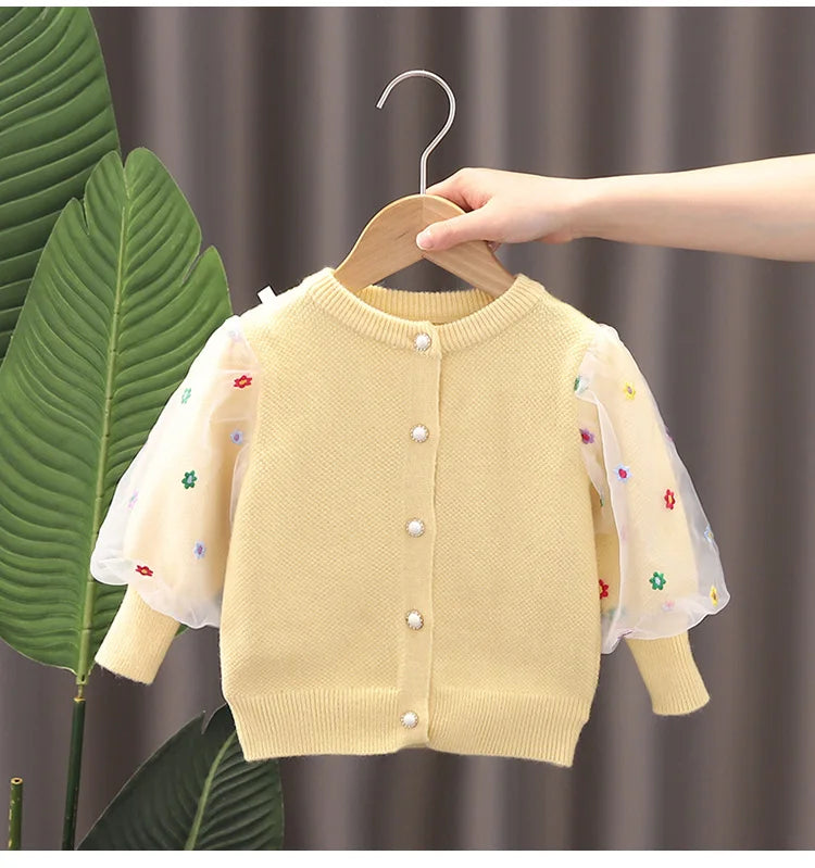 Spring Autumn Baby Girl Sweater Cardigan Cotton Round Collar Tulle Lantern Sleeve Kid Girl Coat Star Newborn Girl Knitwear Coats