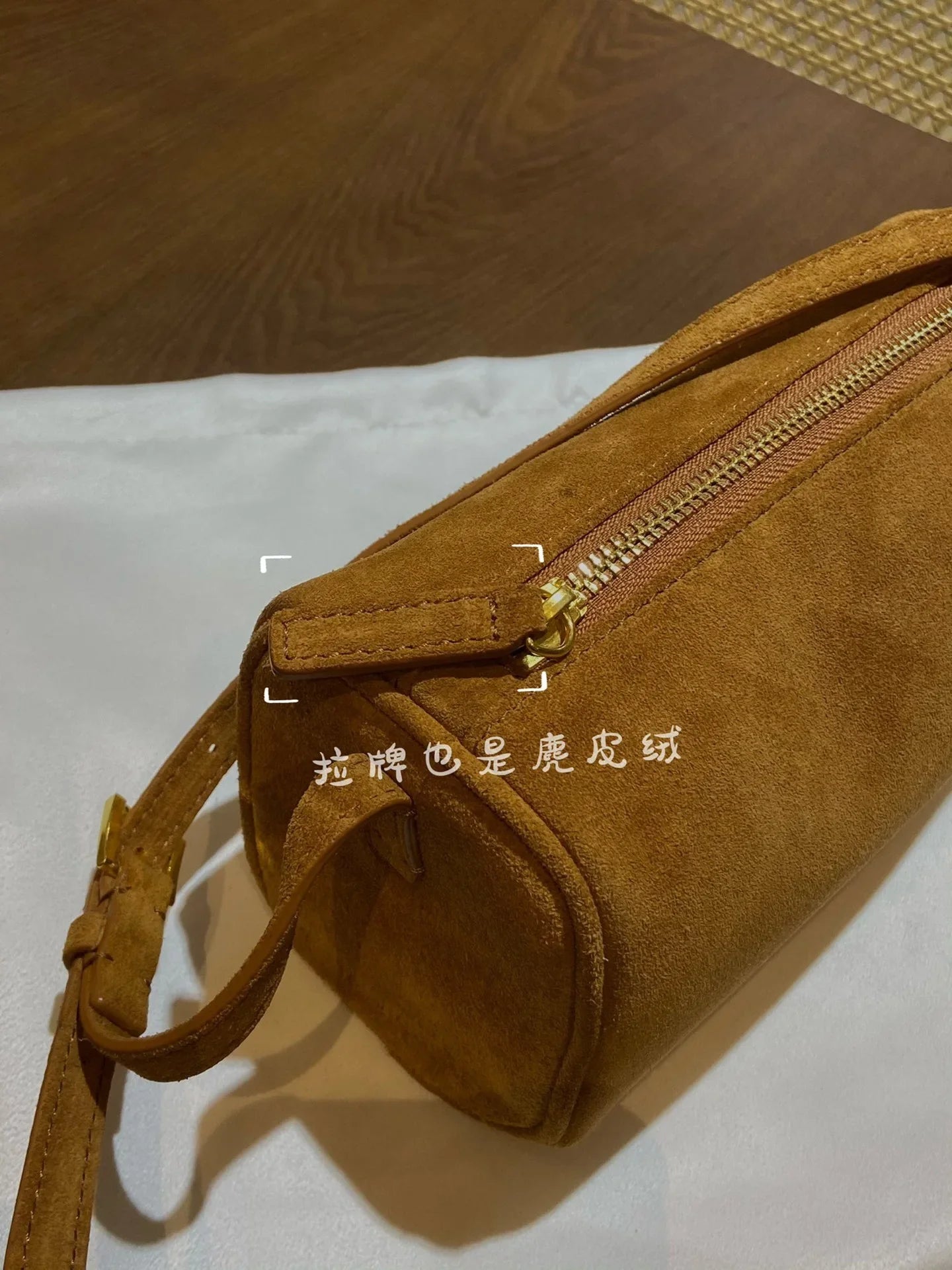 2024 Trend Fashion Design Elegant Leather Pen Holder Bag Suede Leather Underarm Cowhide Small Square Bag Soft Handbag for Women