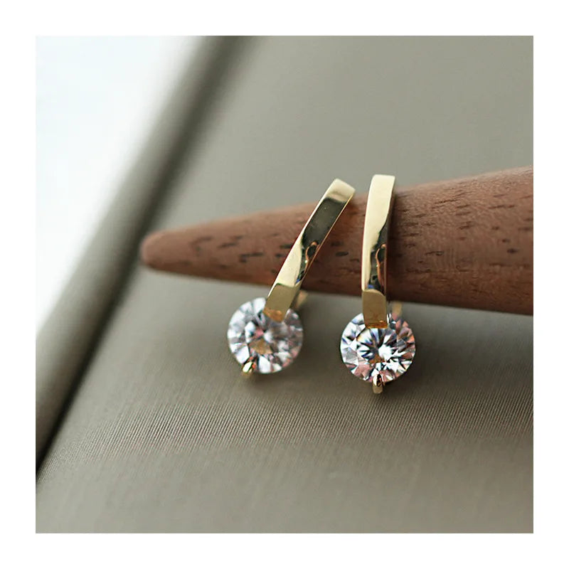 Bulbusbow 925 Silver Needle Simple Shiny Zircon Gold Plated Crystal Stud Earrings for Women.