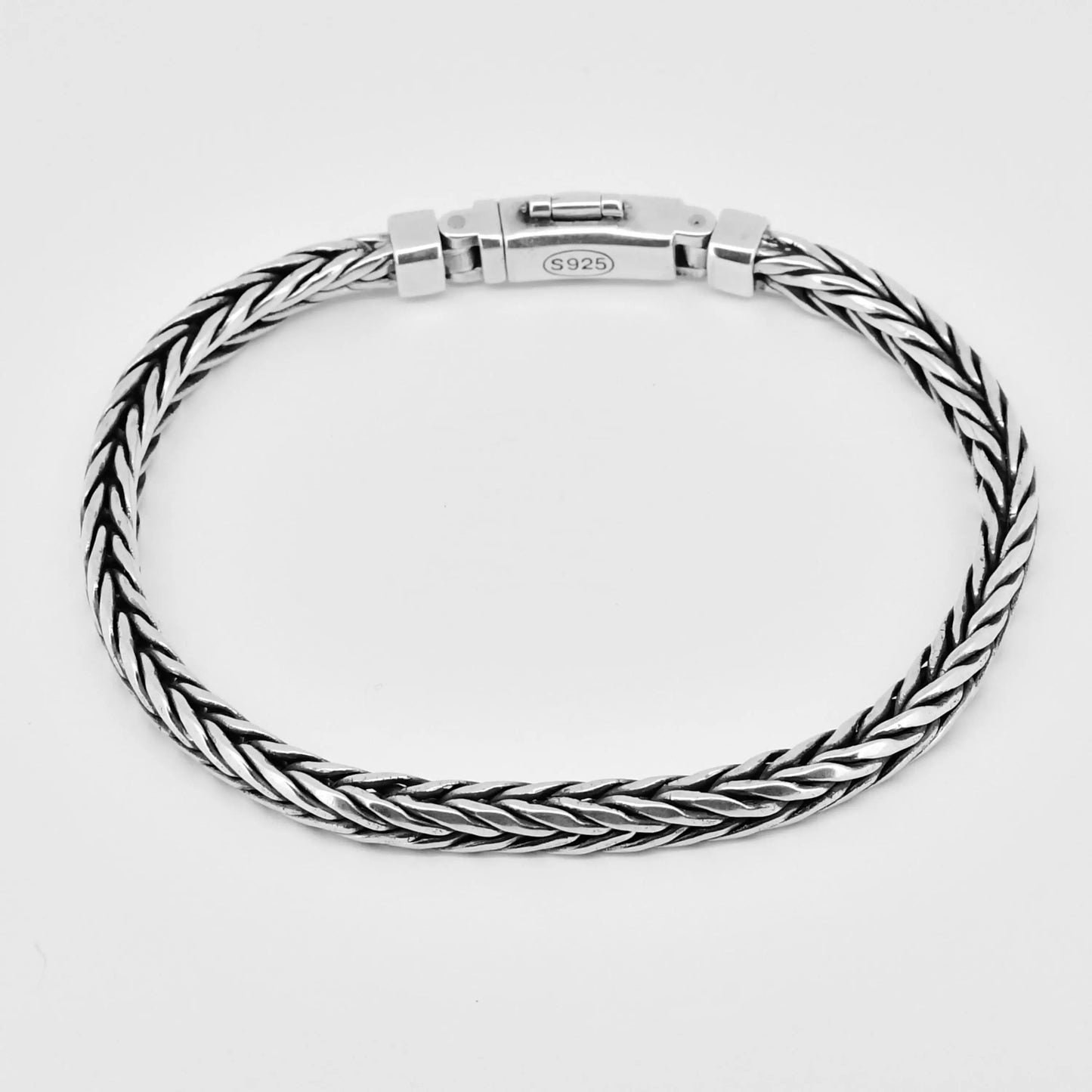 Factory Price 100% Real Solid S925 Silver Handmade Woven Retro Domineering Style Ppersonality Keel Man and Woman Bracelets