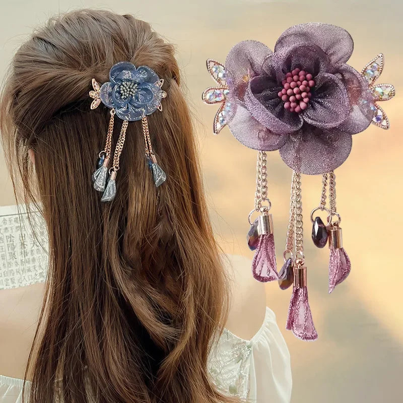 Fashion Silk Yarn Flower Tassel Hairpin Hair Accessories for Women Exquisite Alloy Crab Clip Headwear Hair Clips for Girls Gift