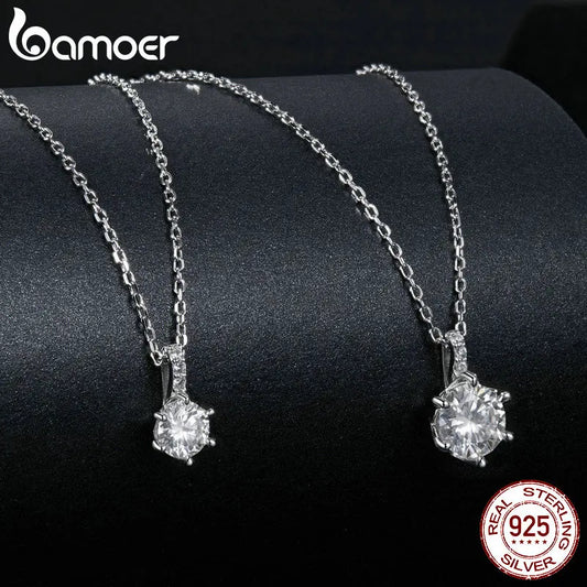 BAMOER Moissanite Pendant Necklace D Color VVS1 Lab Grown Diamond for Women Wedding Engagement 925 Sterling Silver Fine Jewelry