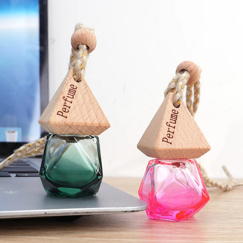 Auto Aromatherapy Fragrance Pendent Bottle Perfume Diffuser Automotive Decoration Car Hanging Glass Bottle Empty Perfume