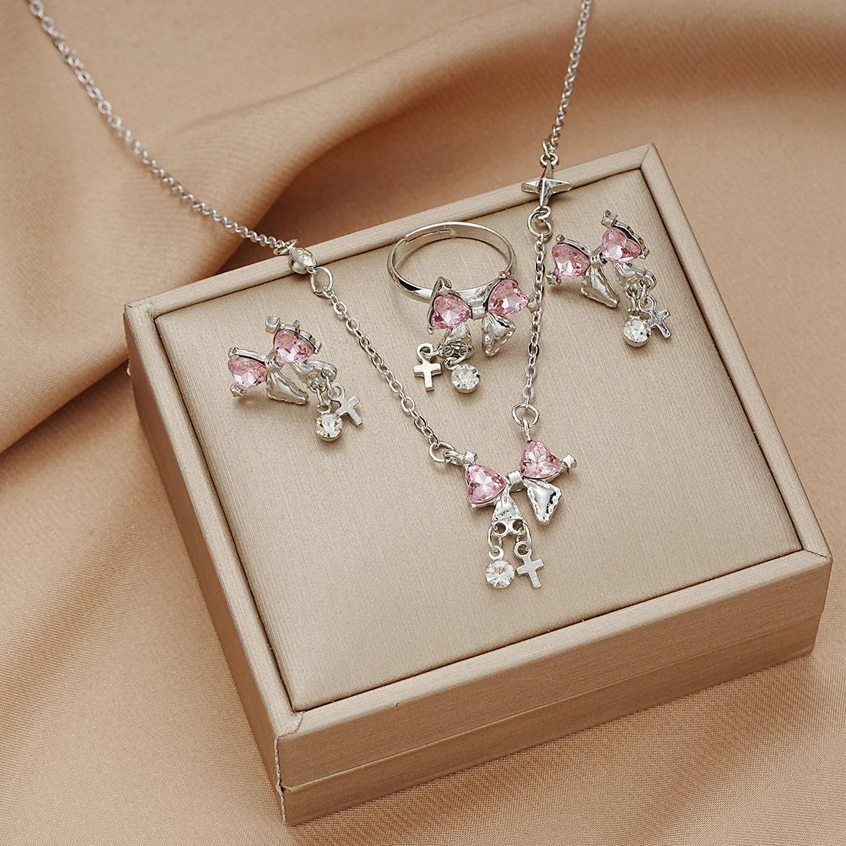 2024 Fashion Sweet Zircon Bow Necklace Earrings Rings Set Three Pieces Silver Color Elegent Luxury Y2K Jewelry Set Party Gifts ﻿