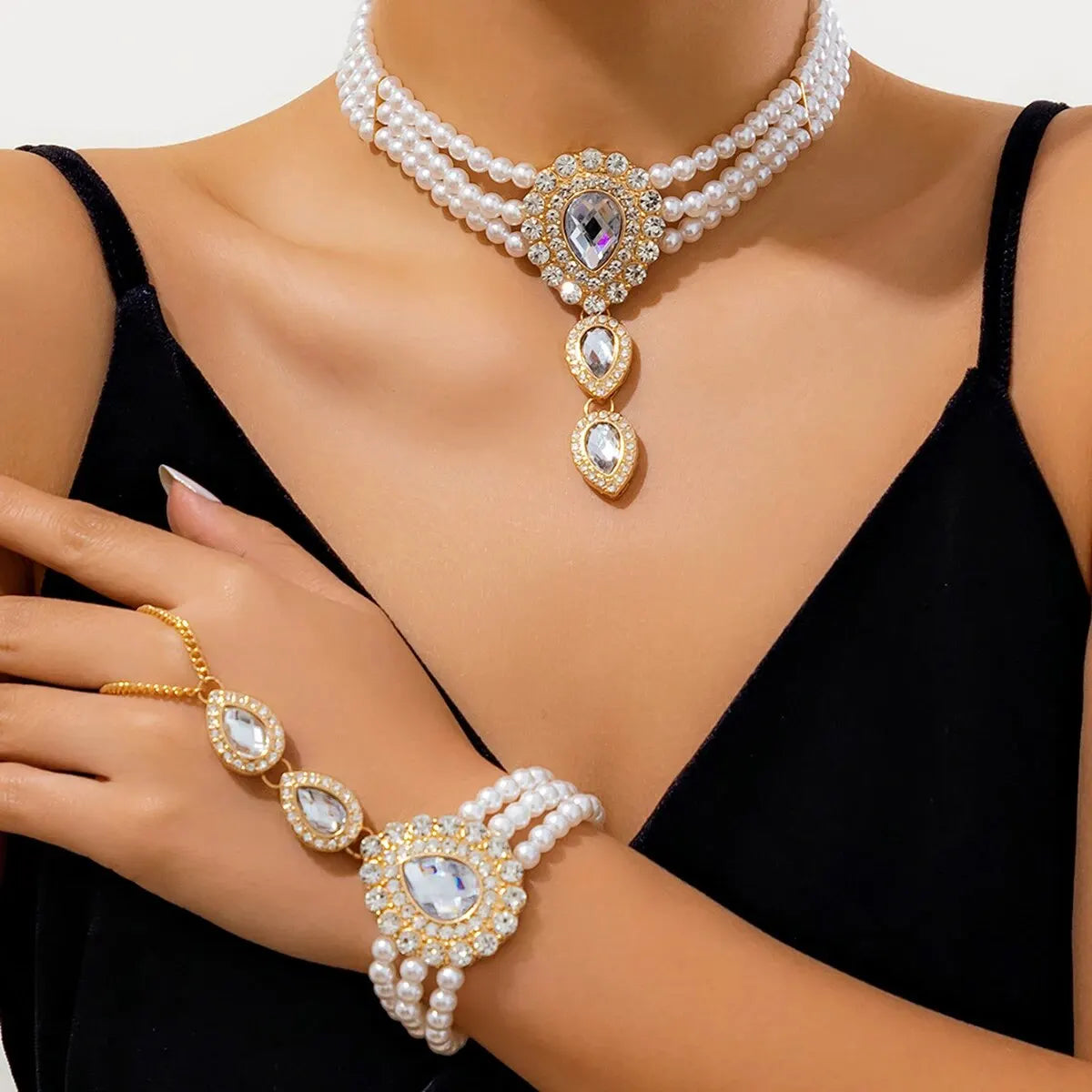 2Pcs Elegant Multilayer Imitation Pearl Chain Necklace Bracelet for Women Luxury Bridal Rhinestone Jewelry Set Wed Accessories