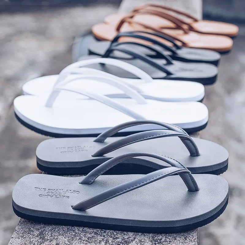 2023 Flip-flops Women Fashion Sandals Couples Clip-on Leather Beach Slippers Summer Outside Flat with Slipper Women Men Shoes