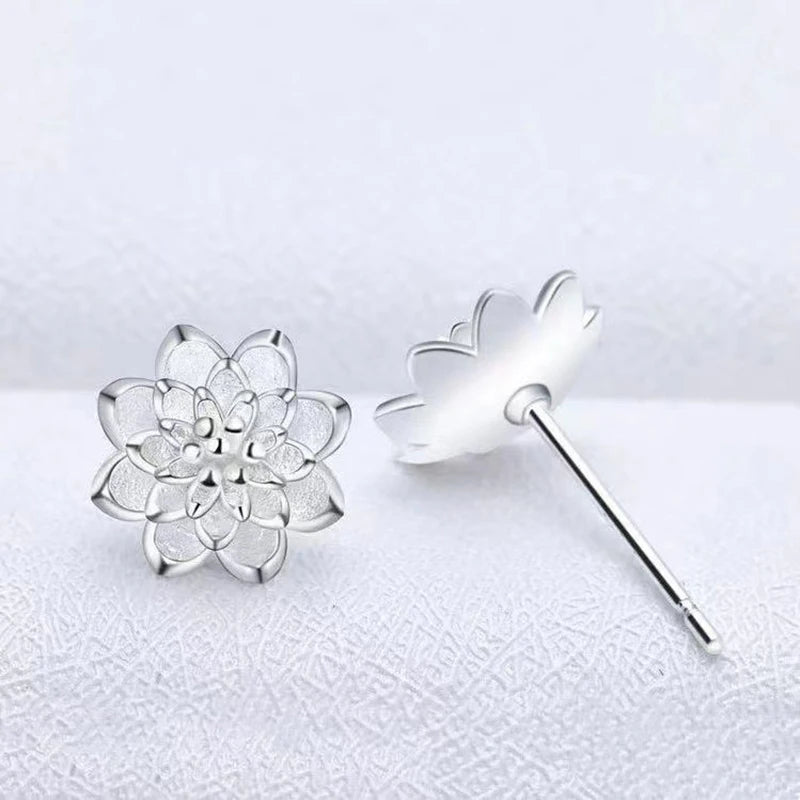 925 Sterling Silver Woman's New Fashion High-quality Jewelry Flower Stud Earrings XY0240