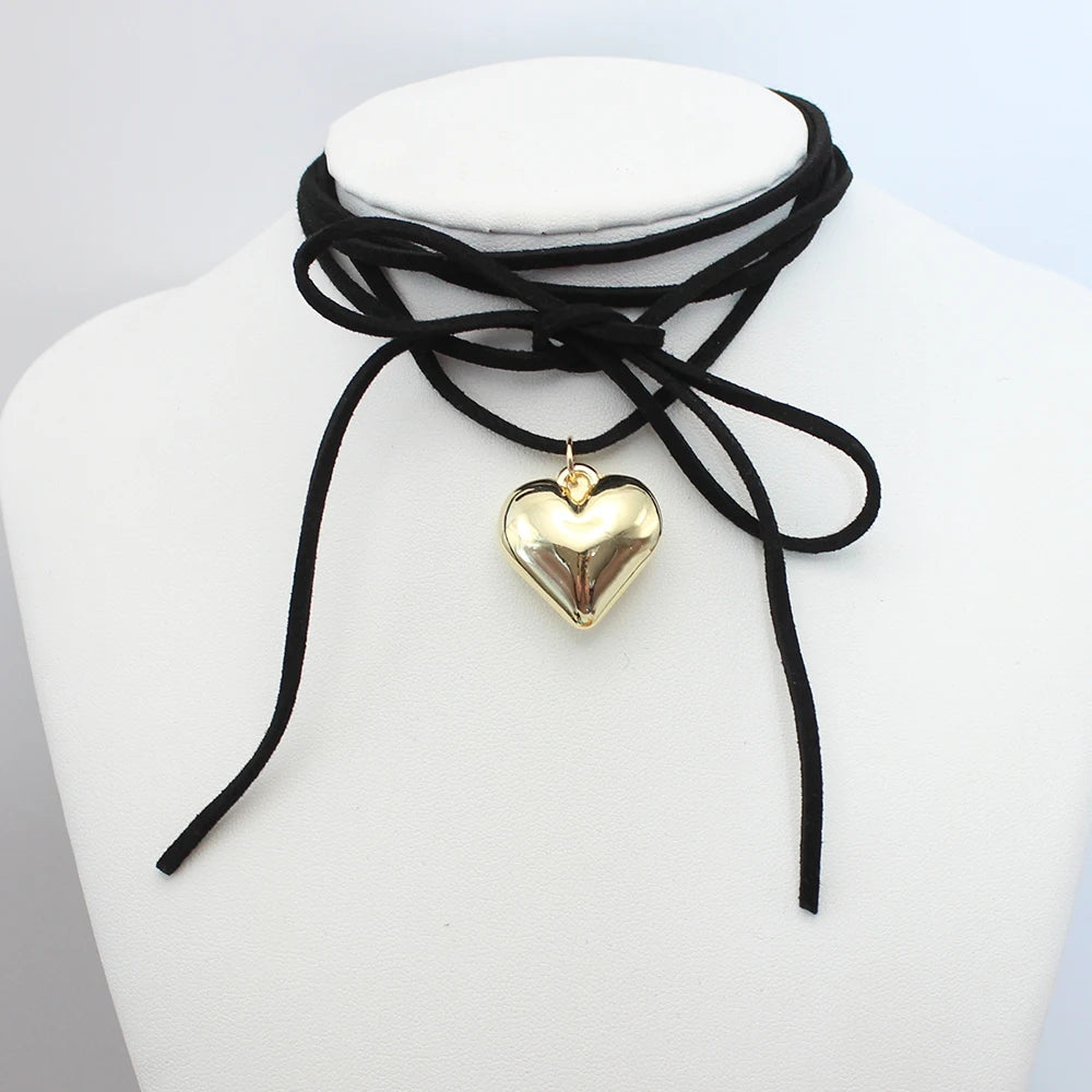 Bulbusbow 2024 New Trend Goth Black Velvet Big Heart Pendant Choker Necklace for Women – Elegant Weave Knotted Bowknot Adjustable Chain | Trendy Gothic Jewelry