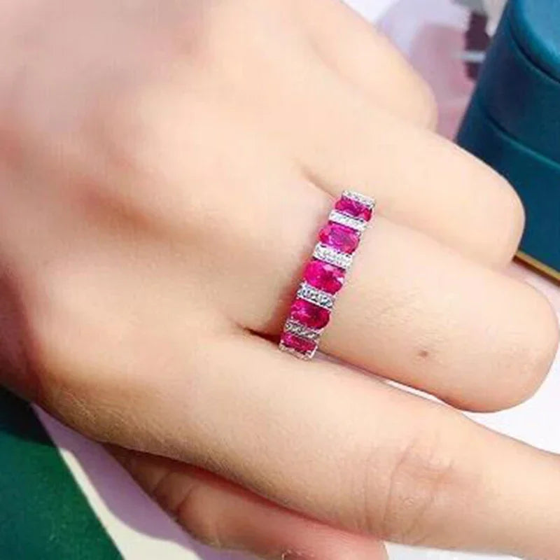 2024 NEW Classic Oval Ruby Full Diamond Couple Ring For Women Geometric Zirconia S925 Silverd Christmas Gift Party Jewelry