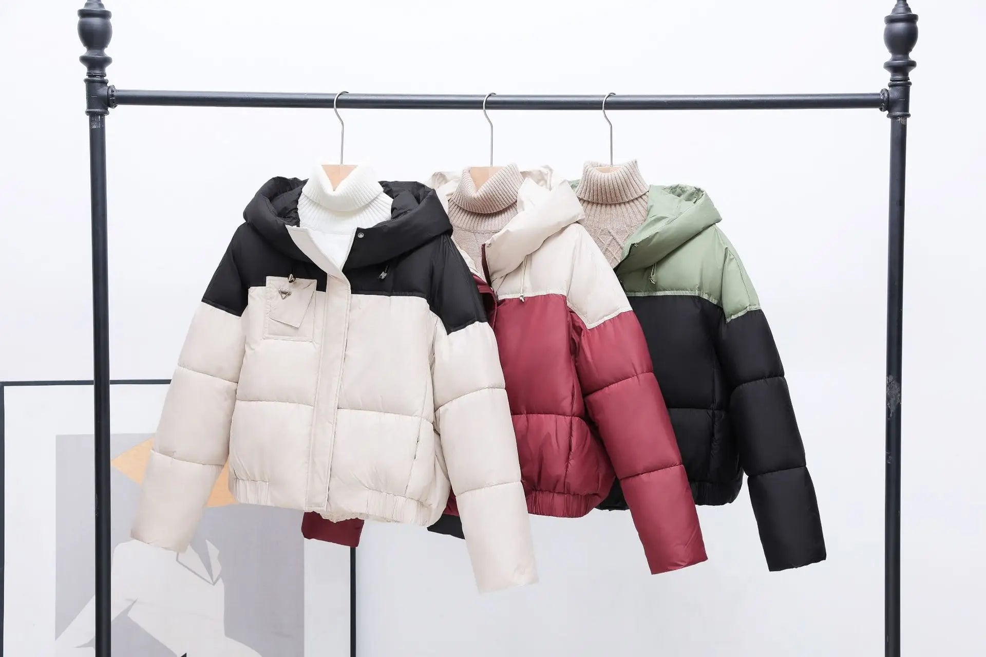 YJKDYK 2024 Winter Women's Cotton Jacket Female Contrast Hooded Thicken Warm Parkas Coats Top Women Street Fashion Jacket