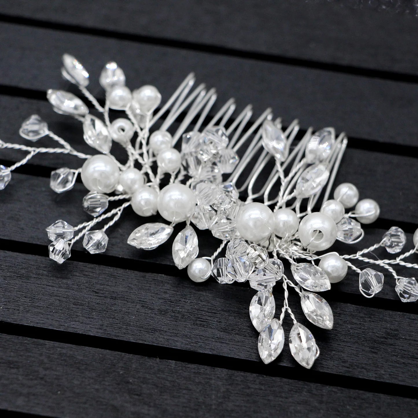 Bulbusbow's Handmade Pearl Crystal Leaf Tiara Headband, featuring a geometric crystal design adorned with pearls. Perfect bridal hair ornament for weddings and special occasions, crafted with high-quality materials