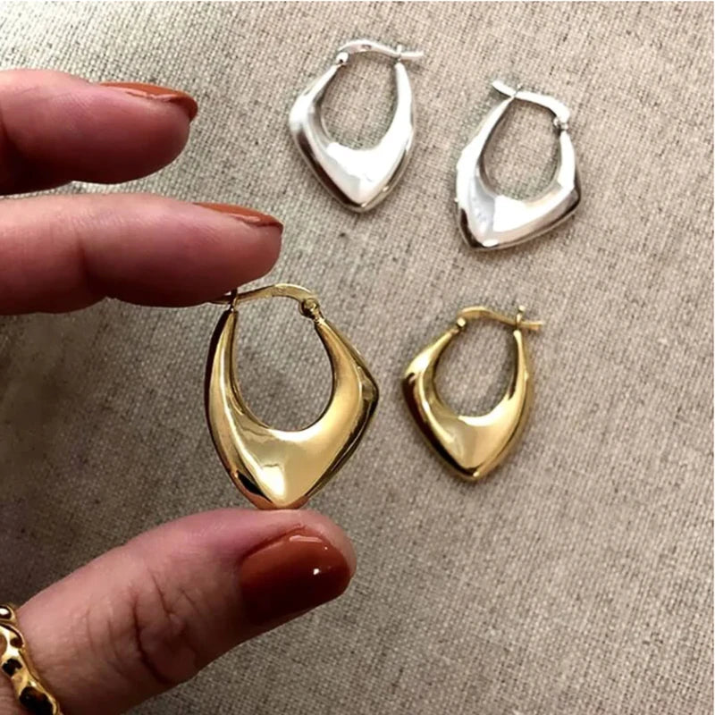 Huitan Geometric Metal Hoop Earrings for Women Gold Color/Silver Color Fashion Lady's Ear Earrings Daily Wear Versatile Jewelry