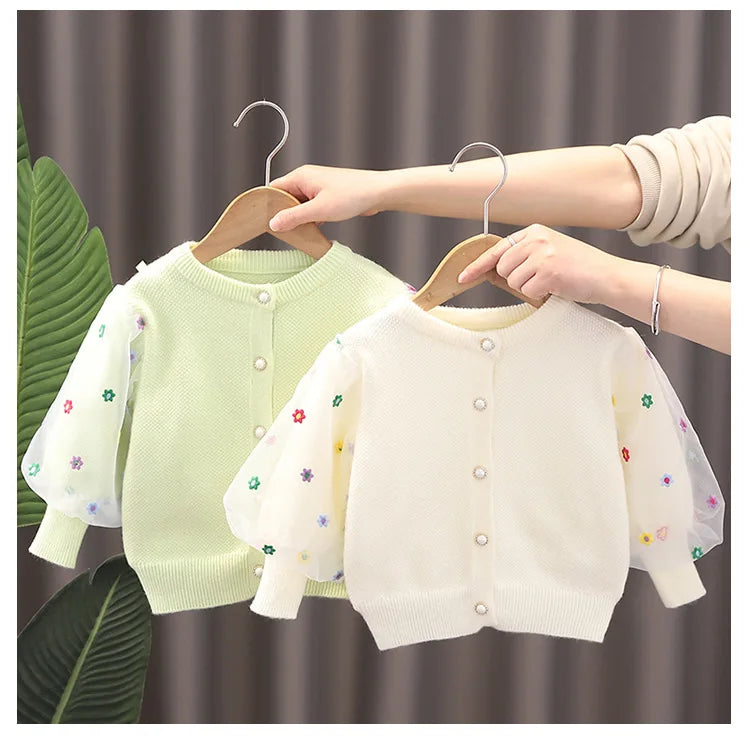 Spring Autumn Baby Girl Sweater Cardigan Cotton Round Collar Tulle Lantern Sleeve Kid Girl Coat Star Newborn Girl Knitwear Coats