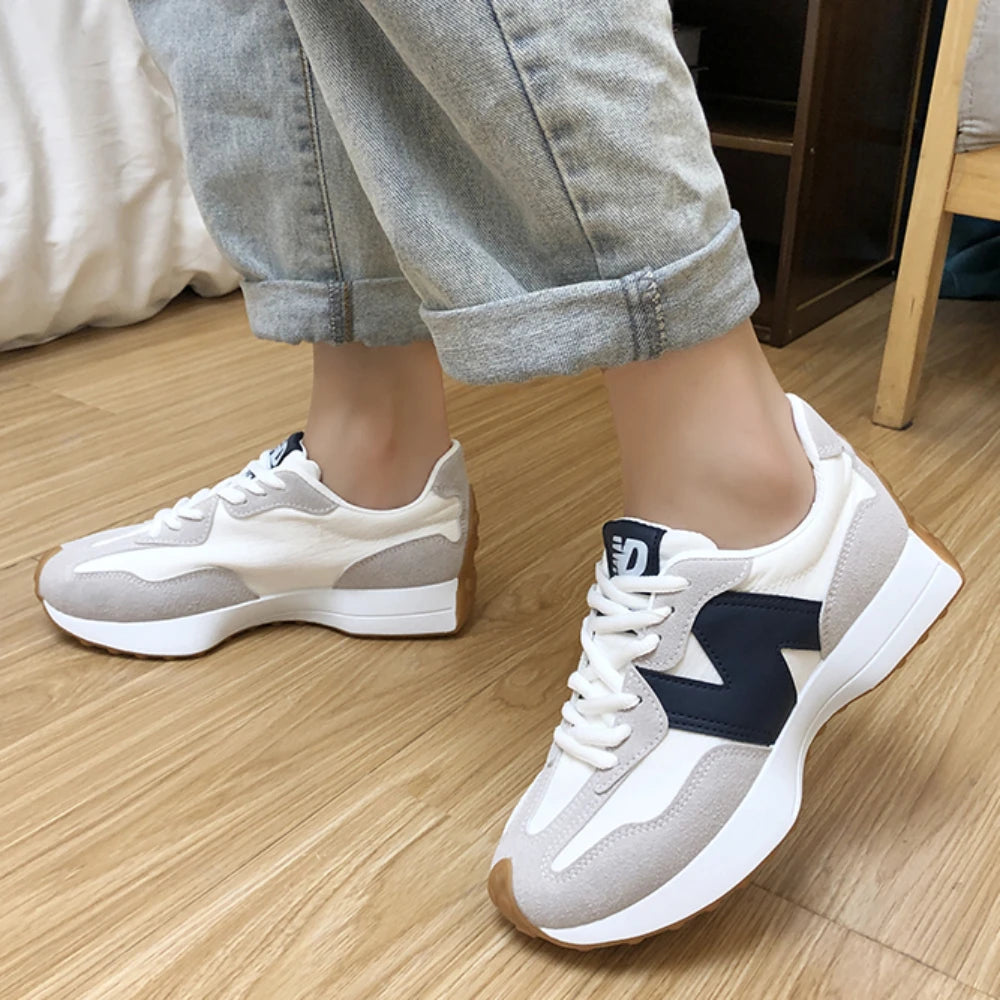 New Women's Causal Sneakers Summer Shoes Woman Fashion Breathable Lace Up Sports Shoes for Women Platform Walking Designer Shoes