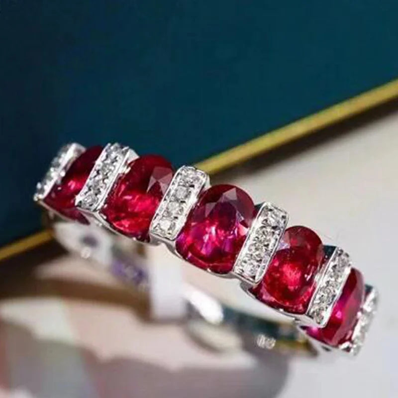 2024 NEW Classic Oval Ruby Full Diamond Couple Ring For Women Geometric Zirconia S925 Silverd Christmas Gift Party Jewelry