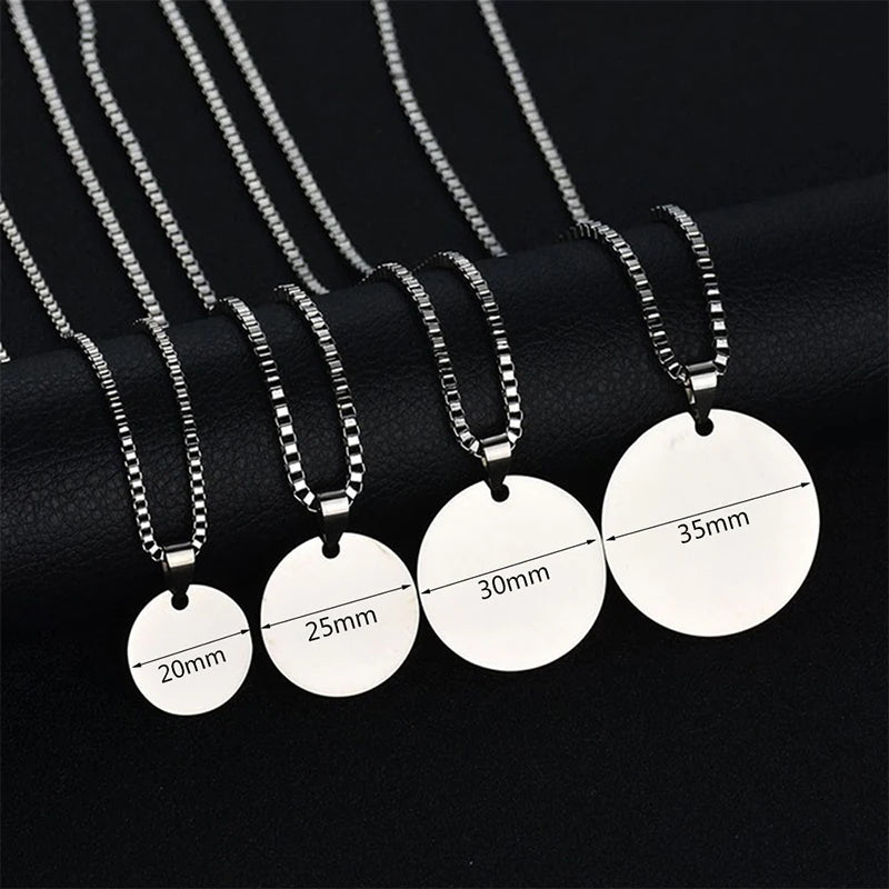 Bulbusbow Treebud Custom Photo Round Pendant Necklace – Personalized Stainless Steel Engraved Picture &amp; Text Jewelry for Mom, Dad, Family