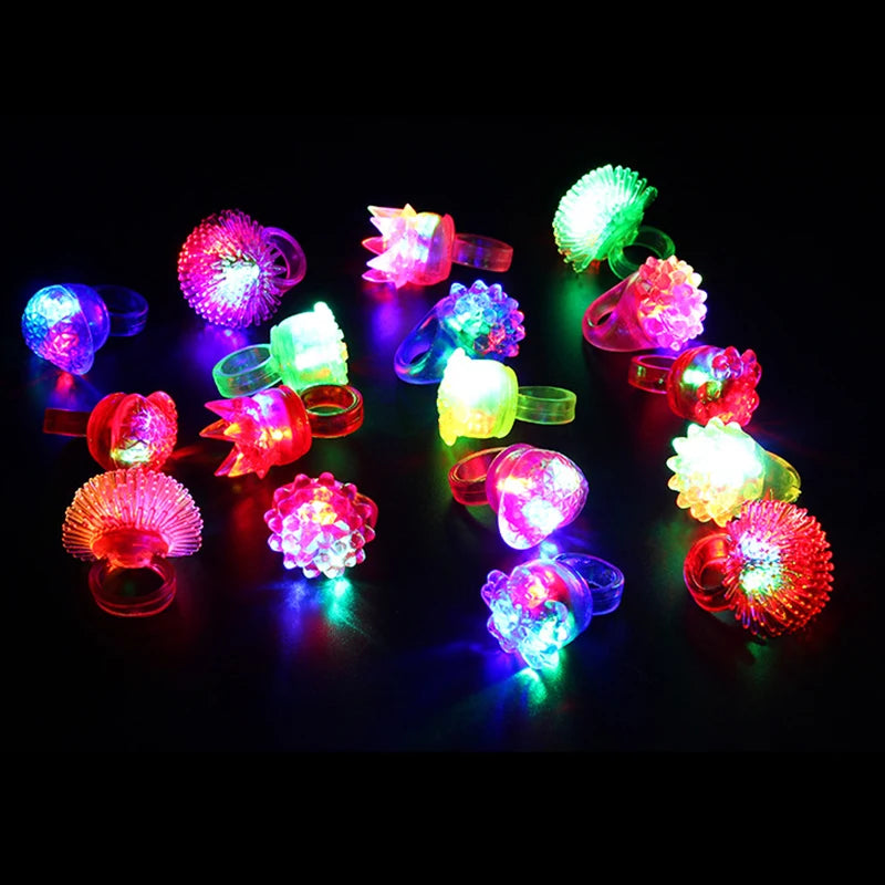 20/30/50 Pcs Glowing Rings LED Light Up Luminous Rings Party Favor Toys Flash Led Lights Glow In The Dark Wedding Party Supplies