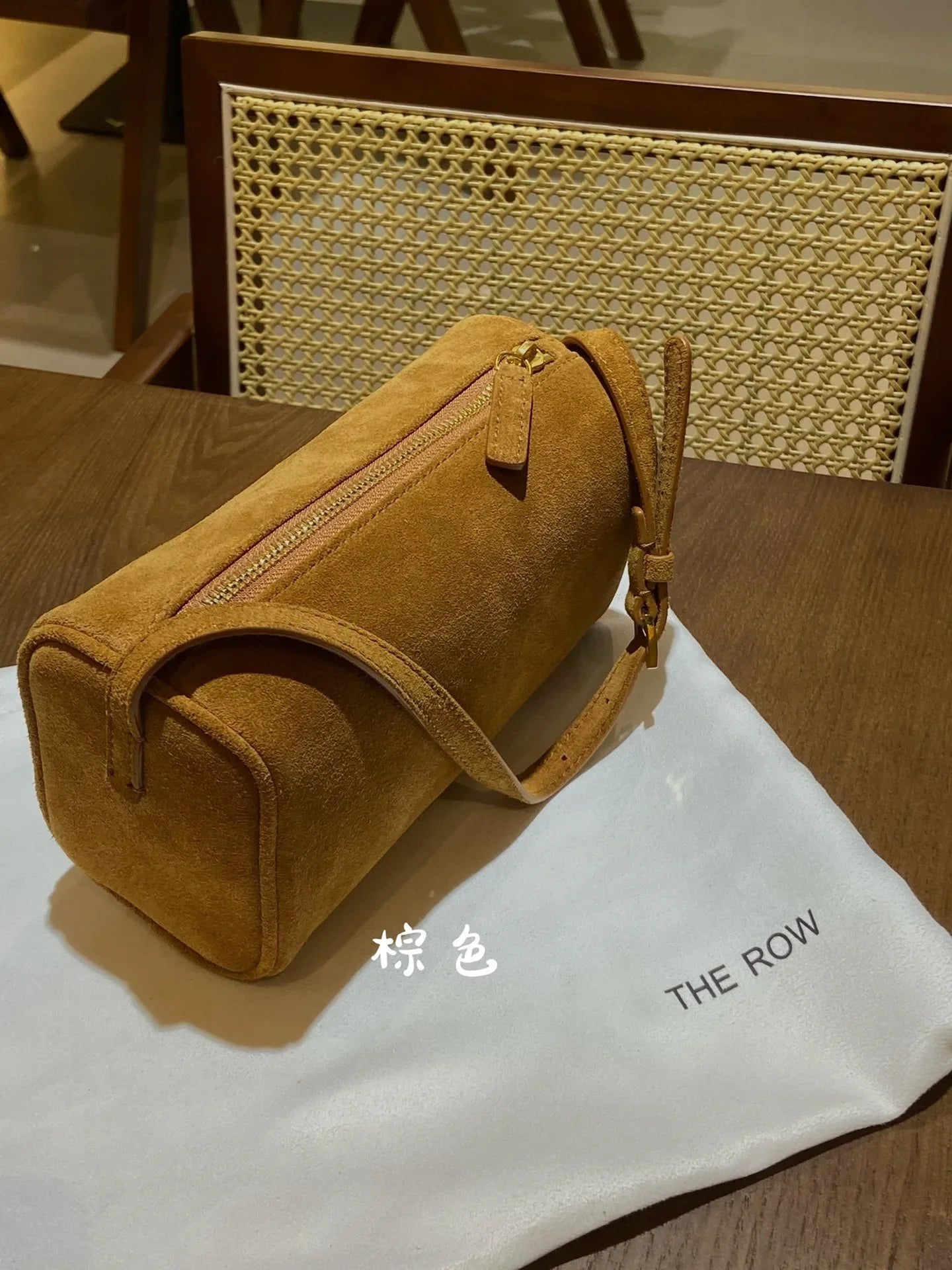 2024 Trend Fashion Design Elegant Leather Pen Holder Bag Suede Leather Underarm Cowhide Small Square Bag Soft Handbag for Women