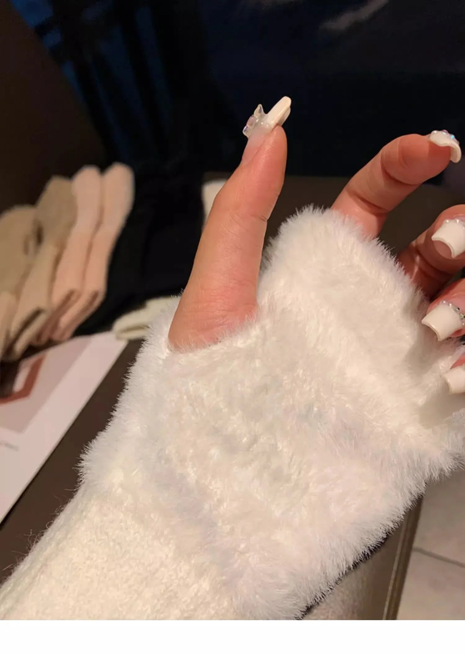 Mink Fleece Soft Winter Half Finger Gloves Women Warm Luxury Solid White Plush Knitted Fingerless Gloves Wrist Mittens Writting