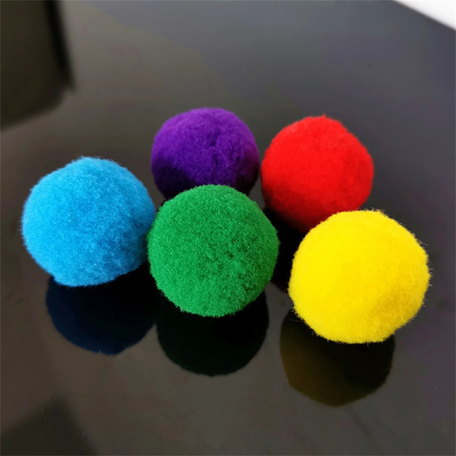 10/20/30Pcs Cats Polyester Plush Balls Interactive Play Training Toy Cat Toy Ball Creative Colorful Interactive Cat Chew Toys